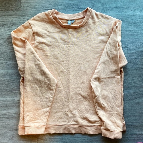 ASOS Sweatshirt - Picture 2 of 7